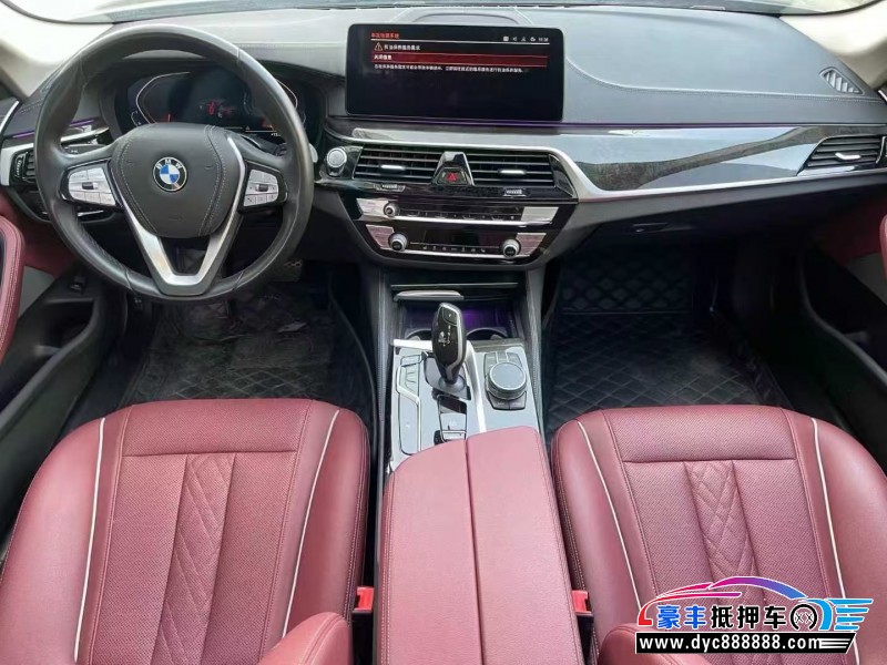 21年宝马5系轿车抵押车出售