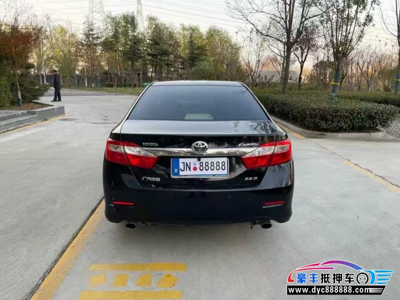 15年丰田凯美瑞轿车抵押车出售