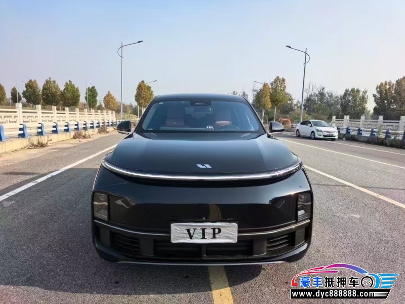 23年理想L9轿车抵押车出售