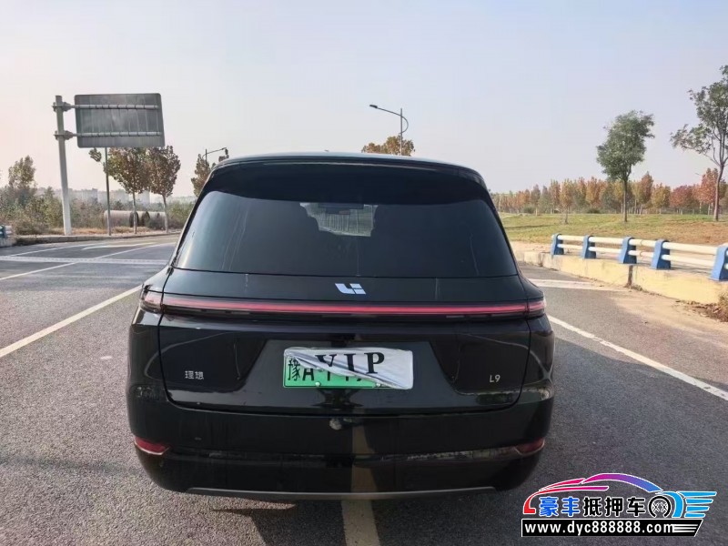23年理想L9轿车抵押车出售