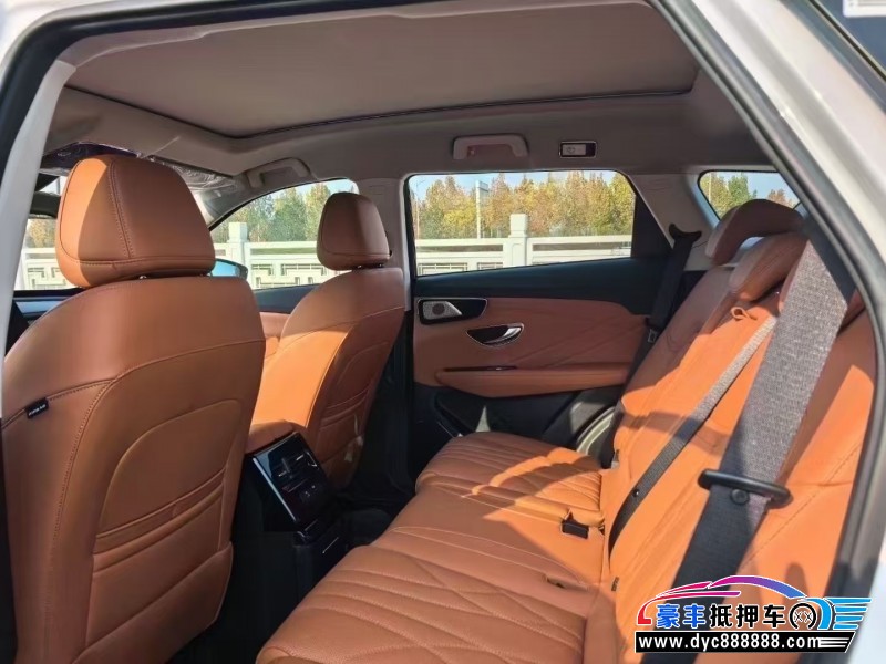 25年捷途山海L7轿车抵押车出售