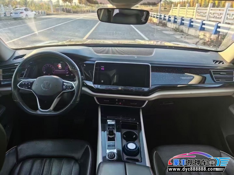 22年大众途昂轿车抵押车出售