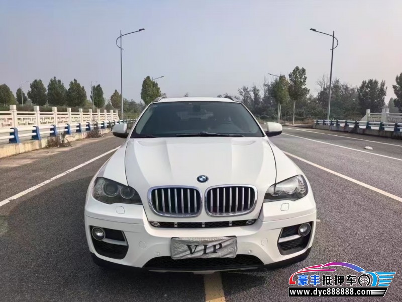 14年宝马X6轿车抵押车出售