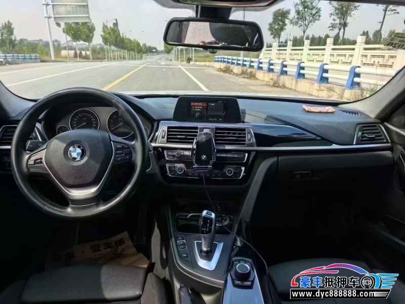 18年宝马3系轿车抵押车出售