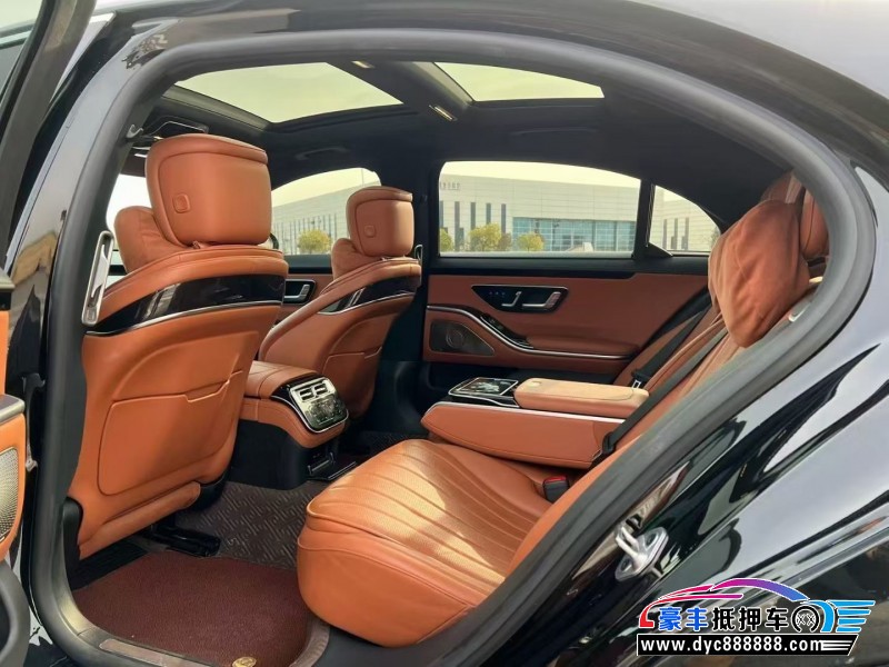 23年奔驰S轿车抵押车出售