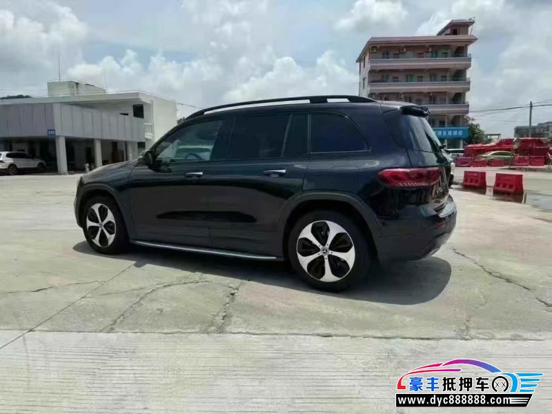 21年奔驰GLB轿车抵押车出售