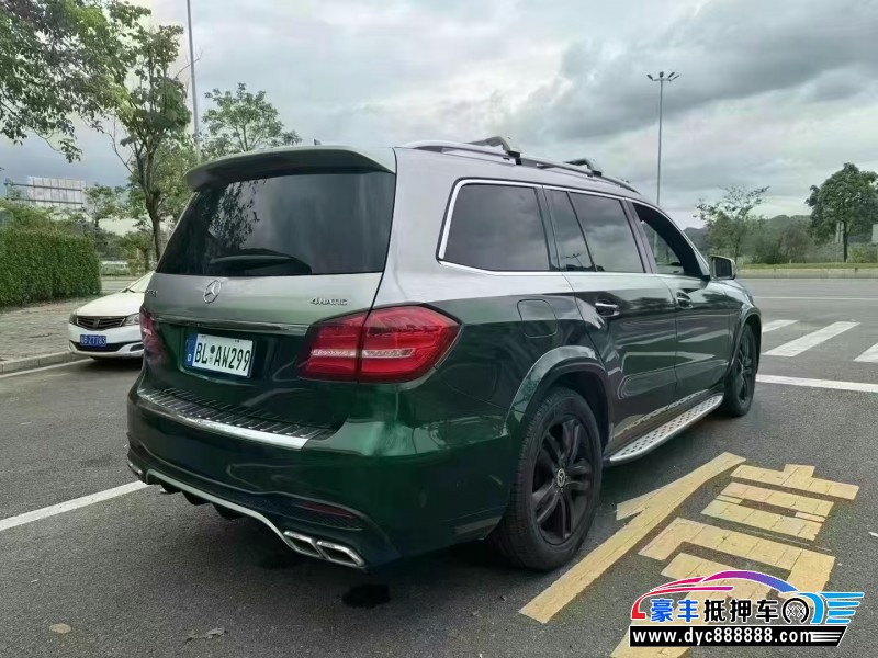 16年奔驰GLS轿车抵押车出售