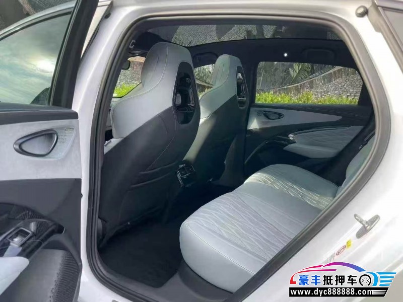 23年比亚迪海豹轿车抵押车出售