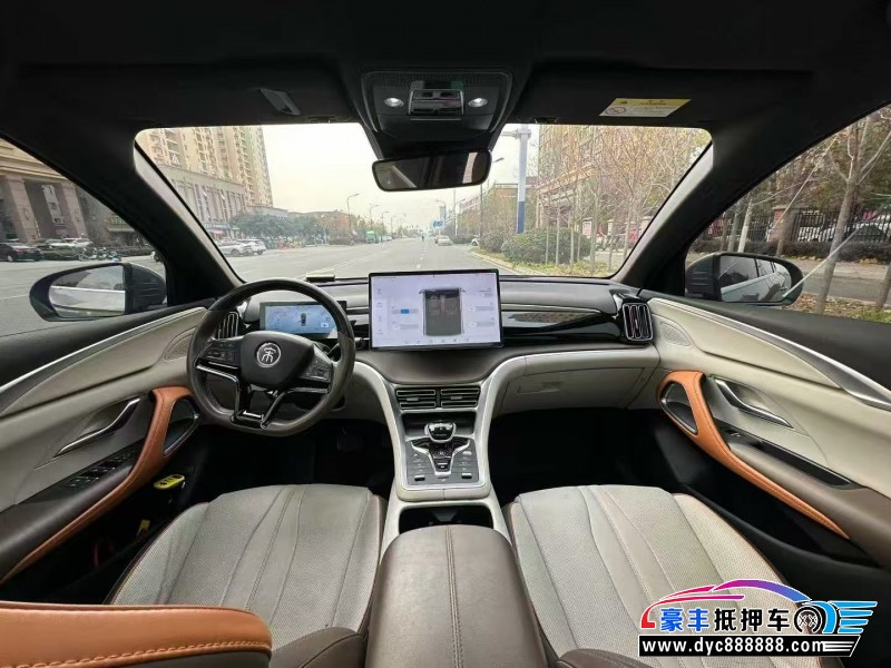 23年比亚迪宋轿车抵押车出售