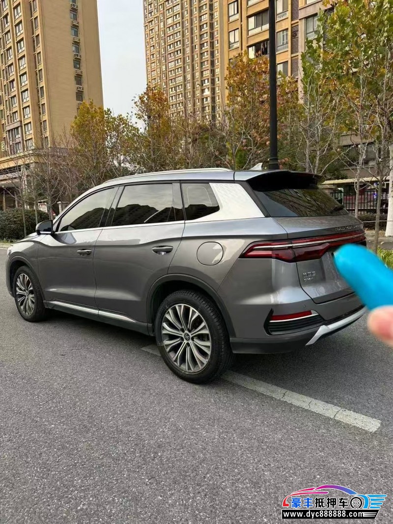 23年比亚迪宋轿车抵押车出售