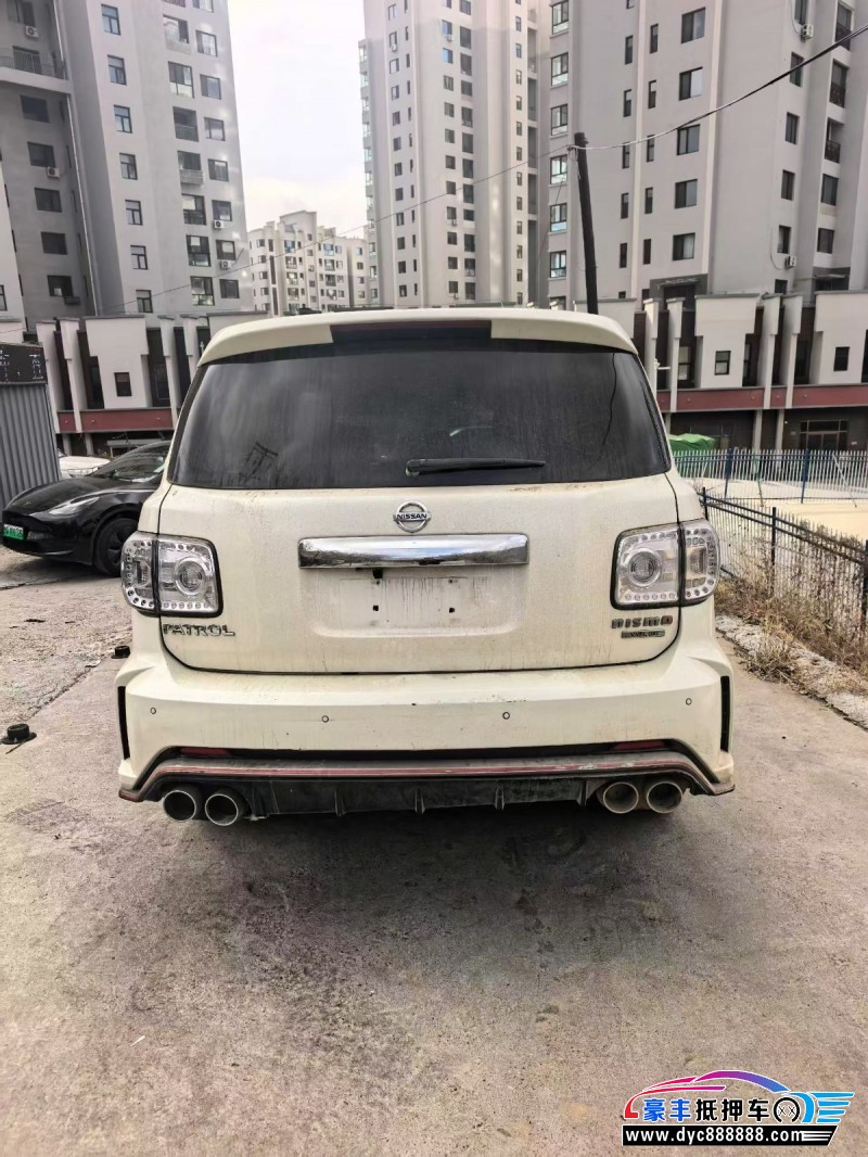 18年日产途乐轿车抵押车出售