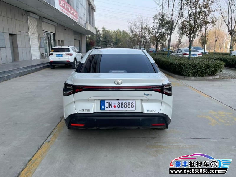 24年丰田BZ3轿车抵押车出售