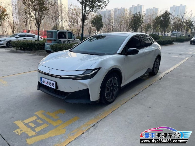 24年丰田BZ3轿车抵押车出售