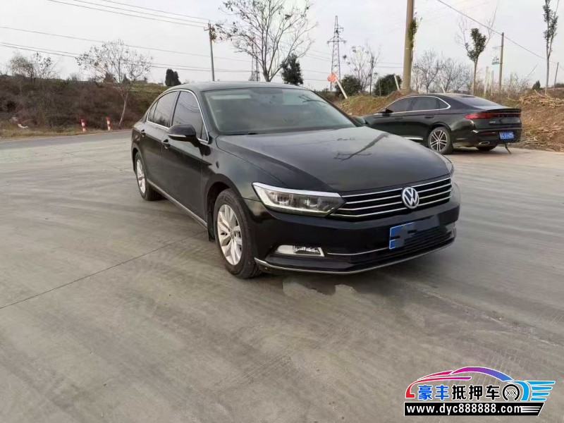 17年大众迈腾轿车抵押车出售