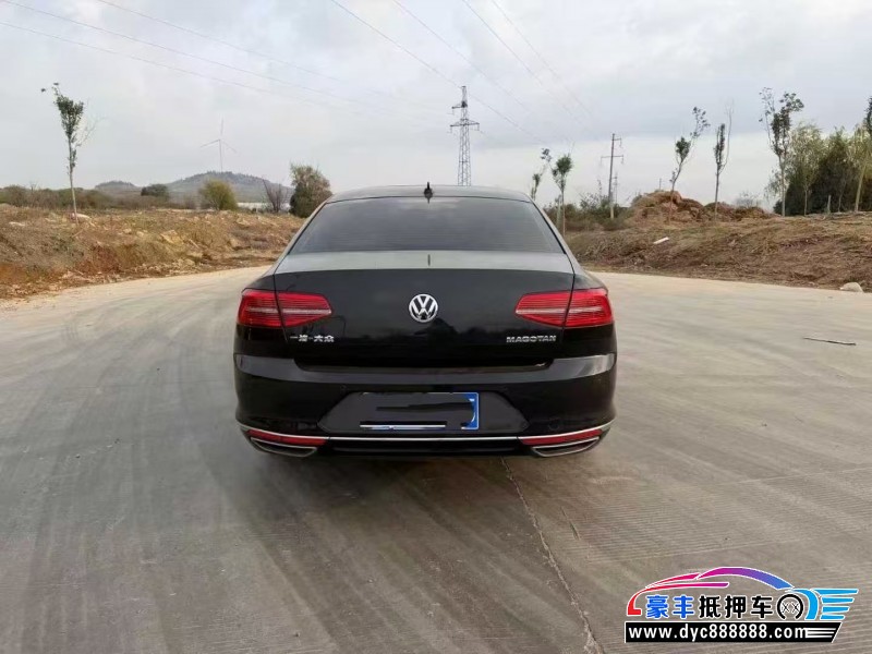 17年大众迈腾轿车抵押车出售