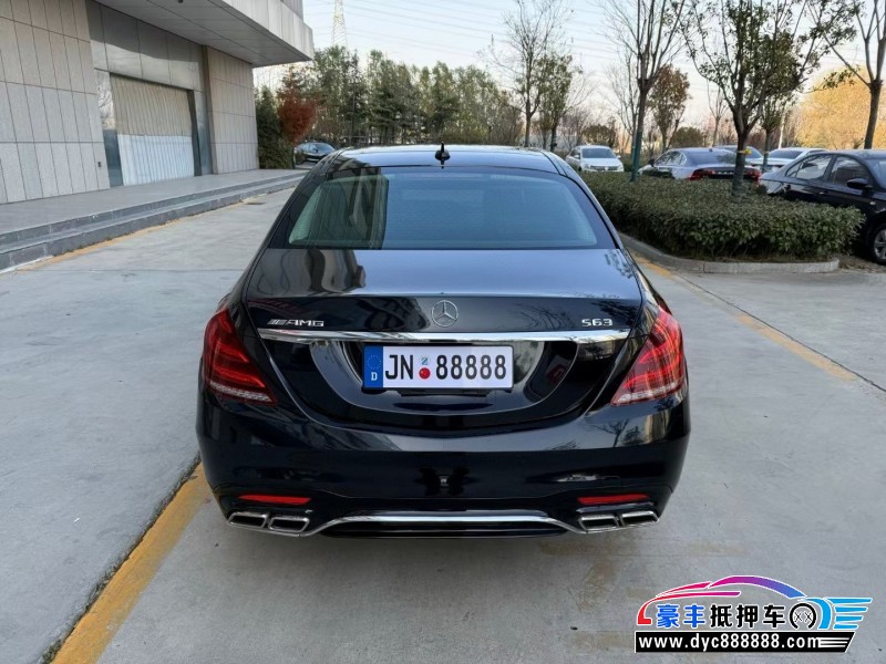 14年奔驰S轿车抵押车出售