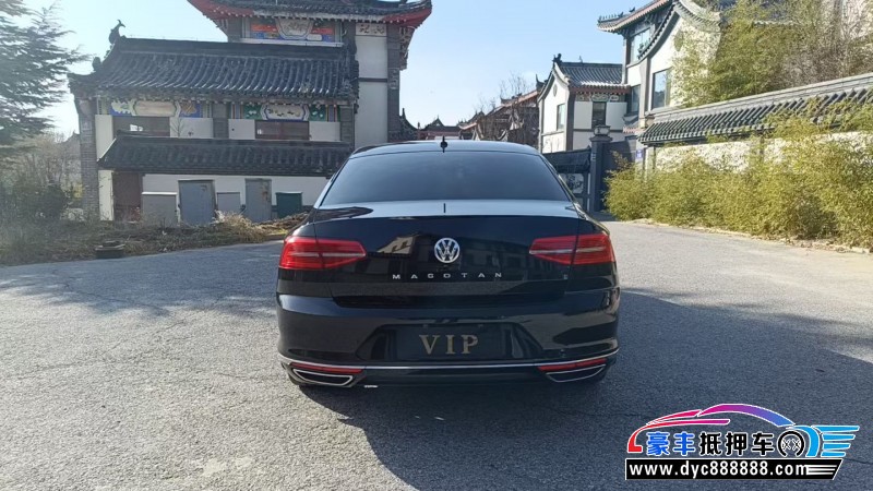 18年大众迈腾轿车抵押车出售