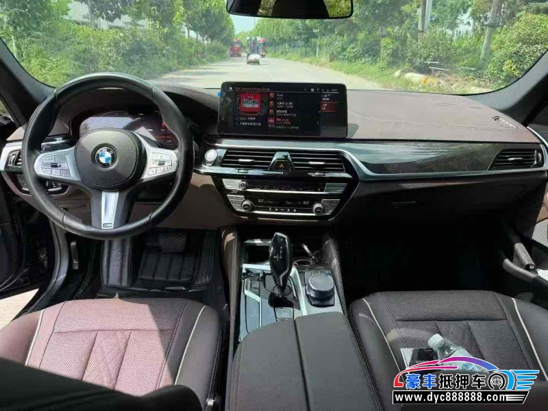 23年宝马5系轿车抵押车出售