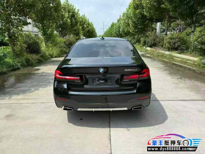 23年宝马5系轿车抵押车出售