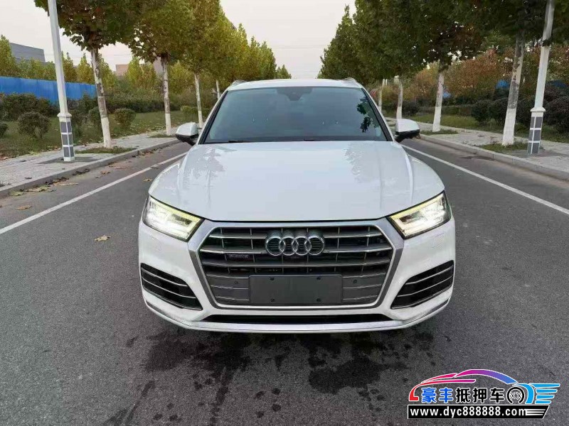 20年奥迪Q5轿车抵押车出售