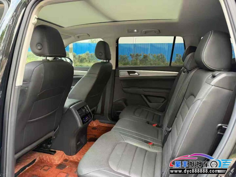 21年大众途昂轿车抵押车出售