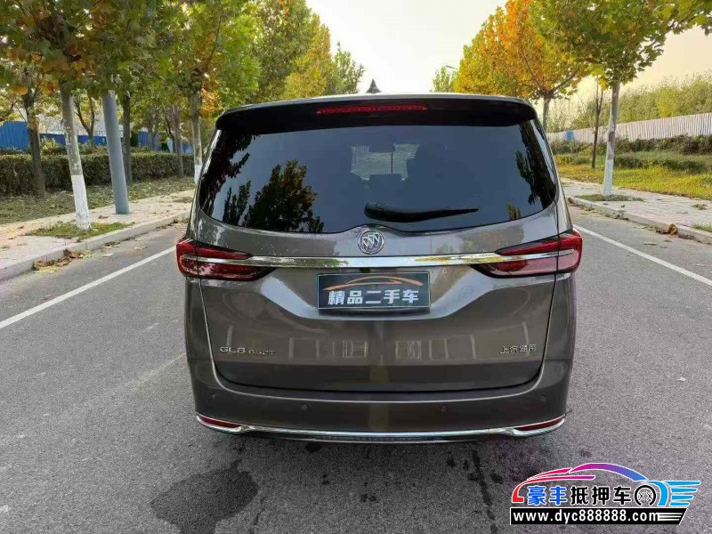 20年别克GL8轿车抵押车出售