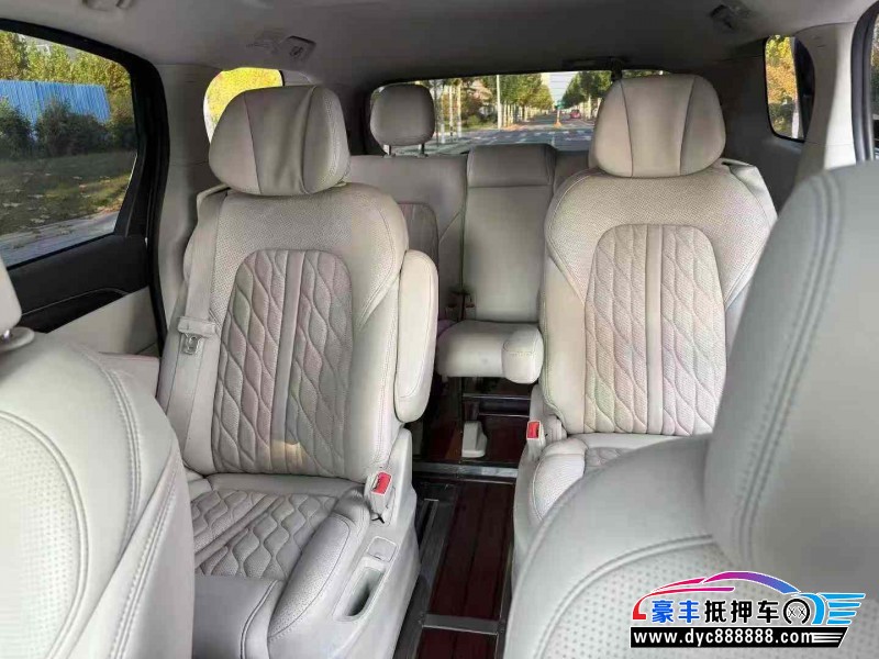 20年别克GL8轿车抵押车出售