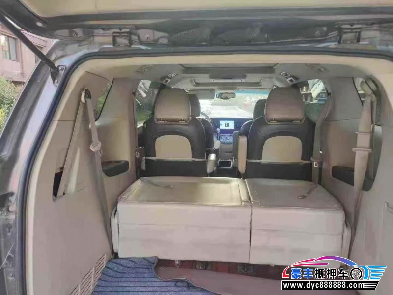 13年别克GL8MPV抵押车出售