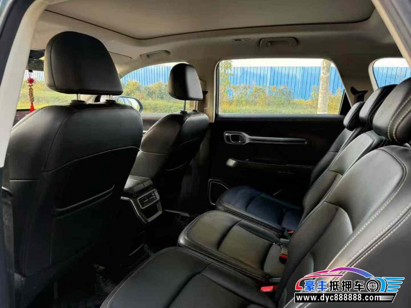 21年吉利豪越轿车抵押车出售