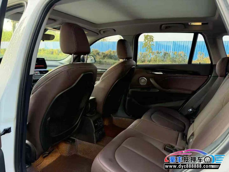 21年宝马X1轿车抵押车出售