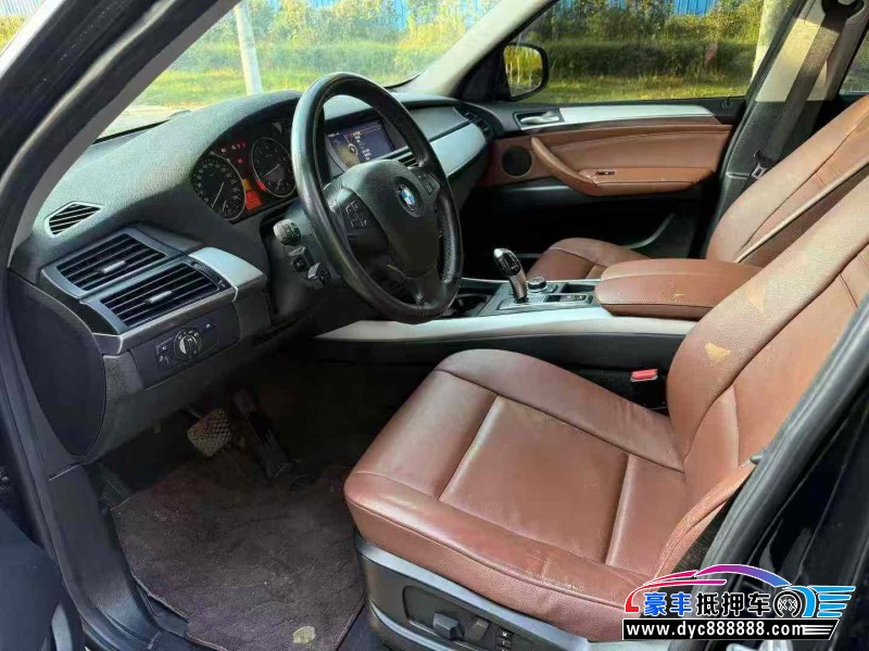 14年宝马X5轿车抵押车出售