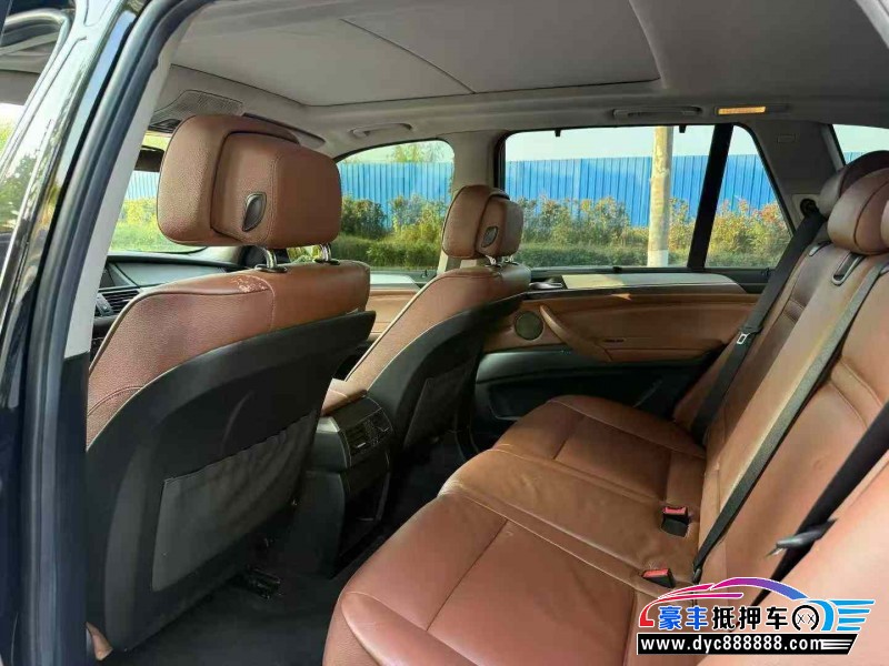 14年宝马X5轿车抵押车出售