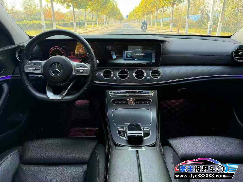 18年奔驰E轿车抵押车出售