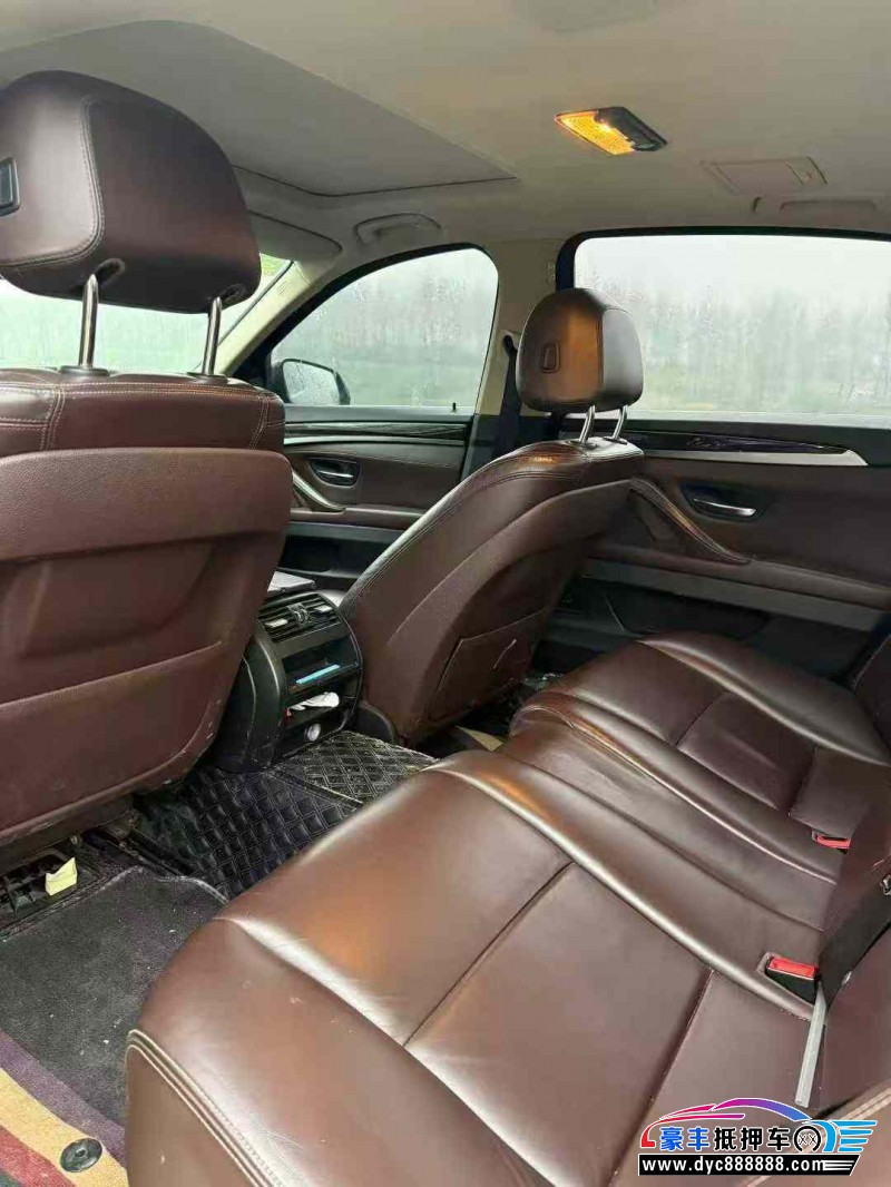 16年宝马5系轿车抵押车出售