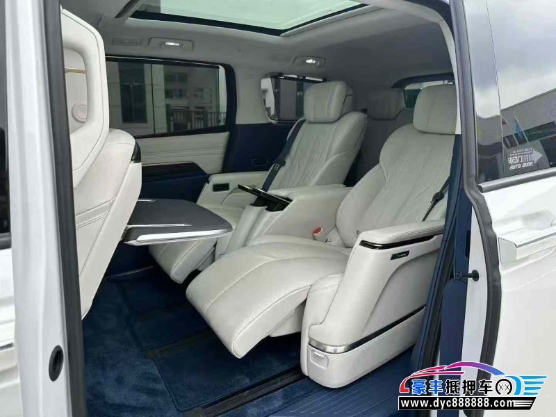 24年别克世纪轿车抵押车出售