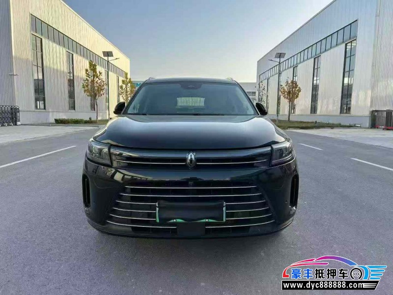 抵押车出售22年华为问界轿车