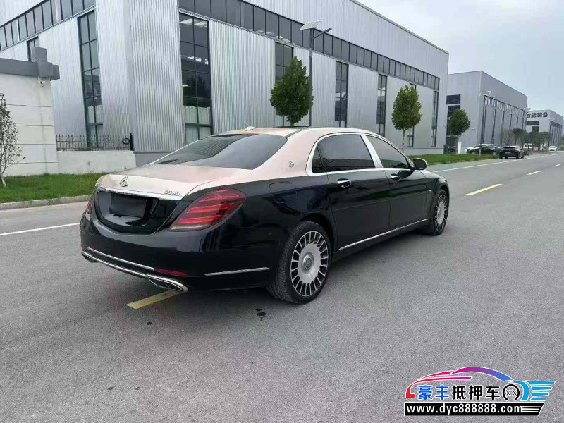 18年奔驰迈巴赫S级轿车抵押车出售