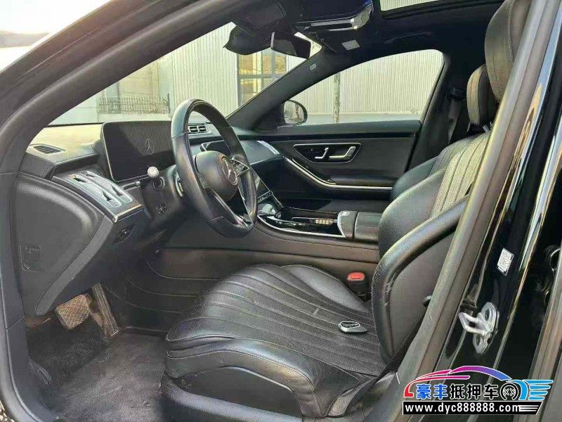 22年奔驰S轿车抵押车出售