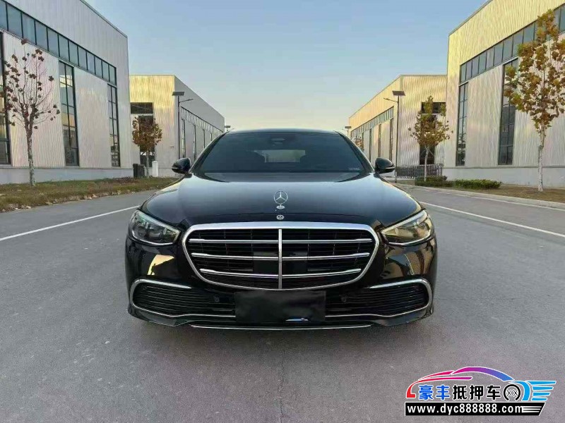 22年奔驰S轿车抵押车出售