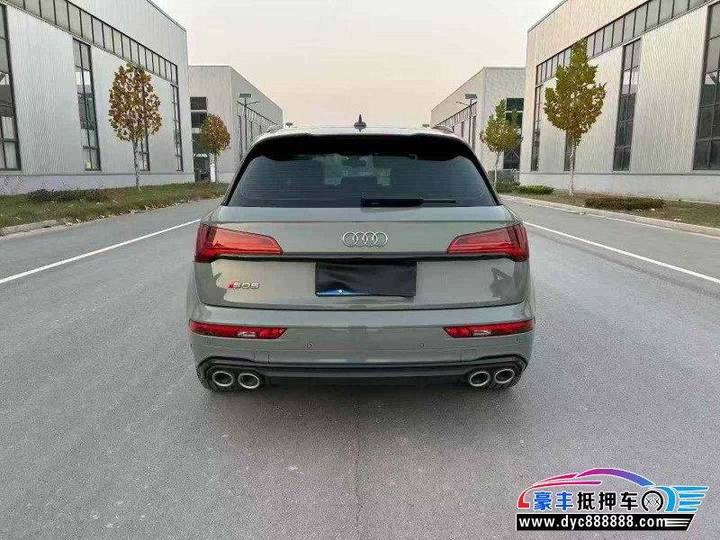 23年奥迪SQ5轿车抵押车出售