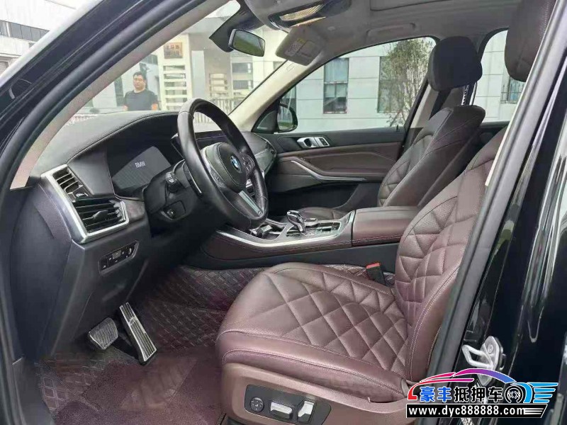 22年宝马X5轿车抵押车出售