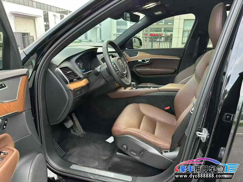 23年沃尔沃XC90轿车抵押车出售