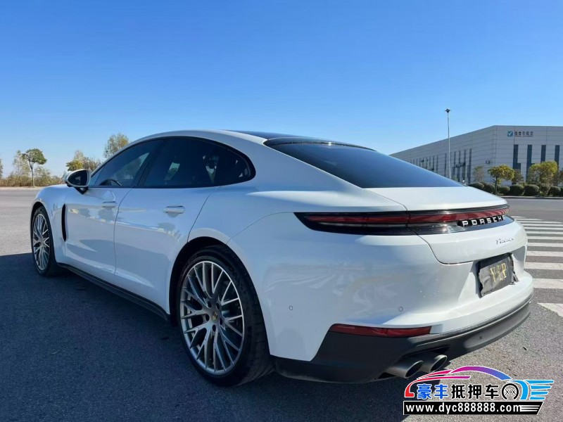 24年保时捷帕纳梅拉轿车抵押车出售