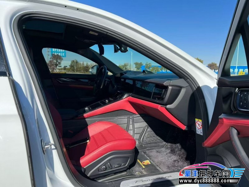 24年保时捷帕纳梅拉轿车抵押车出售