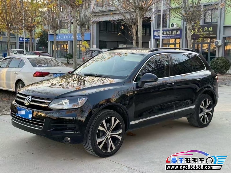 13年大众途锐轿车抵押车出售