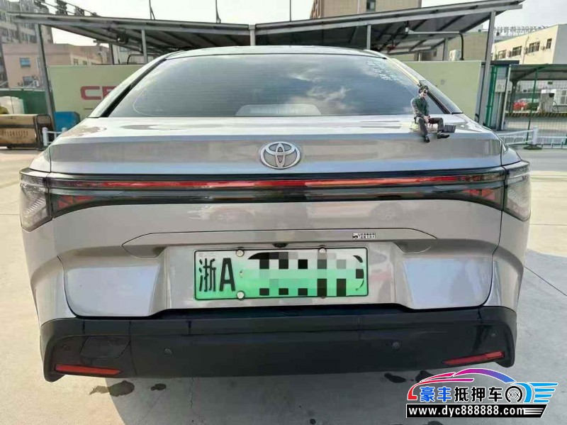 23年丰田BZ3轿车抵押车出售