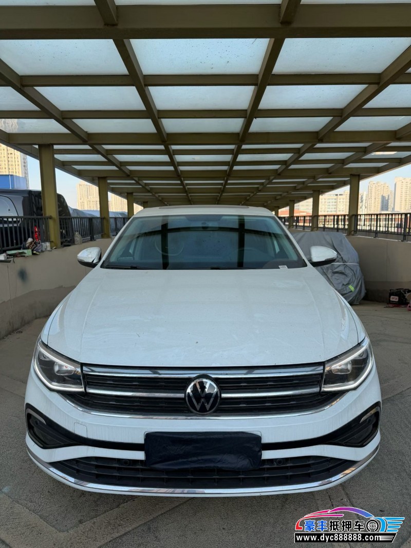 抵押车出售24年大众宝来轿车