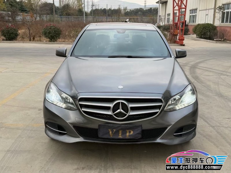 16年奔驰E轿车抵押车出售