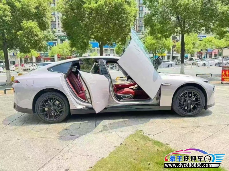 24年小鹏汽车P7轿车抵押车出售