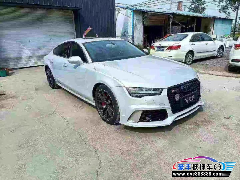 17年奥迪A7轿车抵押车出售